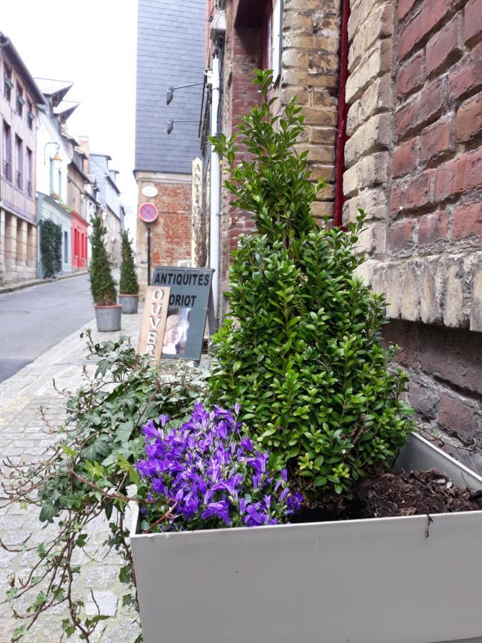 Le Valentin - Parking Prive - Coeur Historique - La Clef De Honfleur Lägenhet Exteriör bild